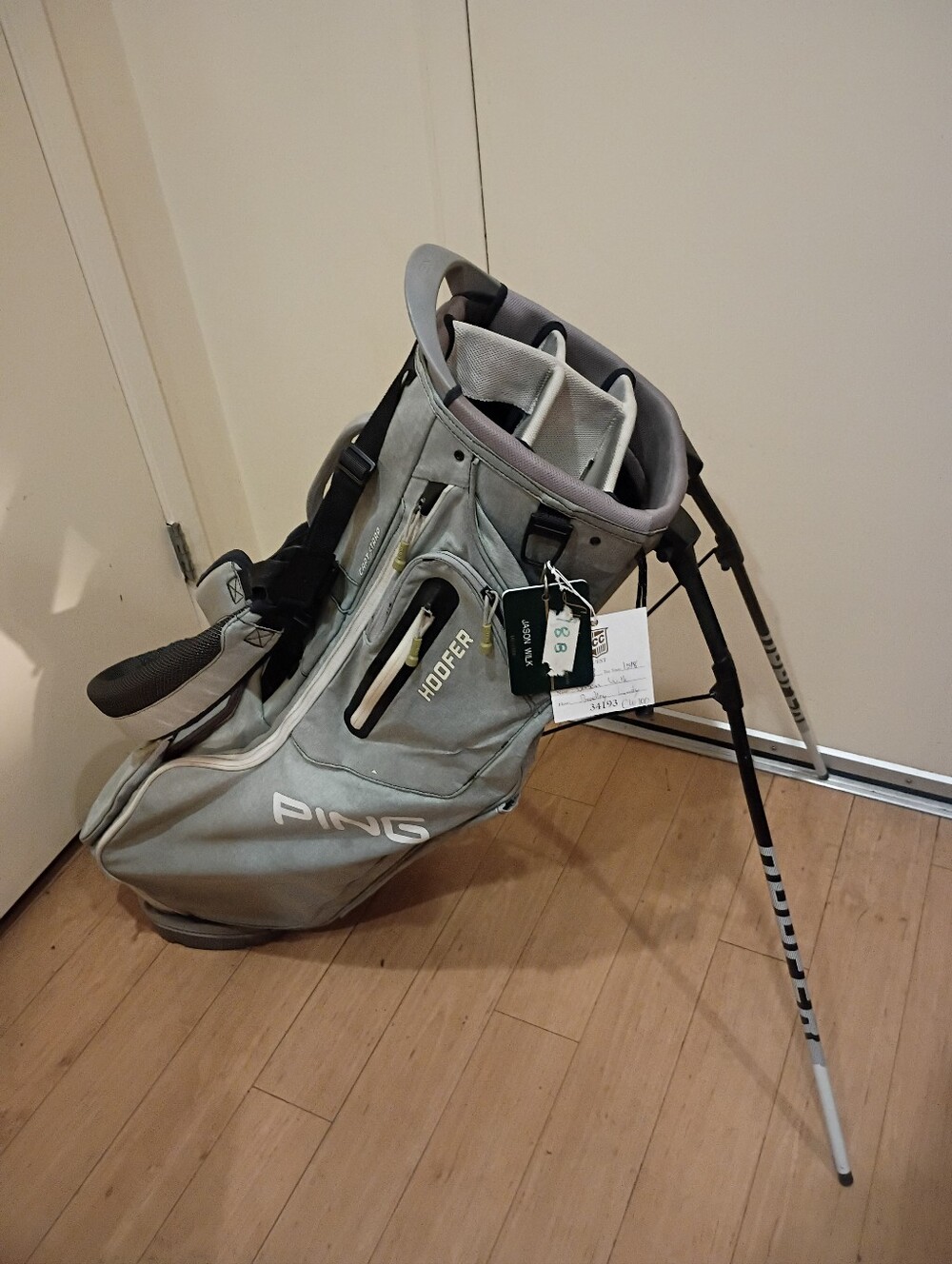 PING Hoofer Golf Stand Bag Gray 5-Way Divider Lakeside Golf Club Hollywood Tag